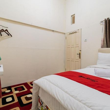 Hotel Reddoorz Syariah Near Pasar Aur Kuning Bukittinggi Zewnętrze zdjęcie