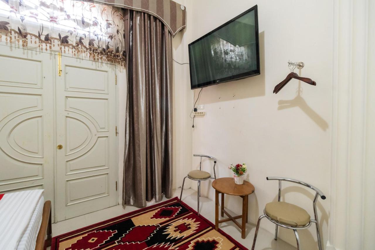 Hotel Reddoorz Syariah Near Pasar Aur Kuning Bukittinggi Zewnętrze zdjęcie